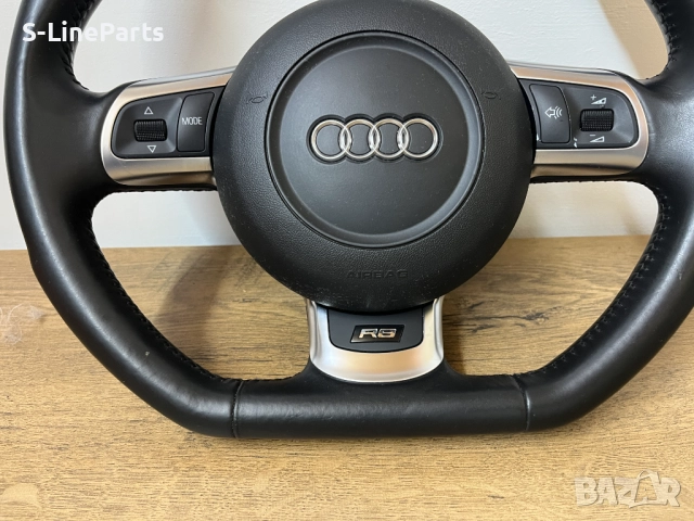 Оригинален кожен скосен Мулти волан с пера и еърбег Audi R8 Ауди Р8 audi, снимка 2 - Части - 51923858