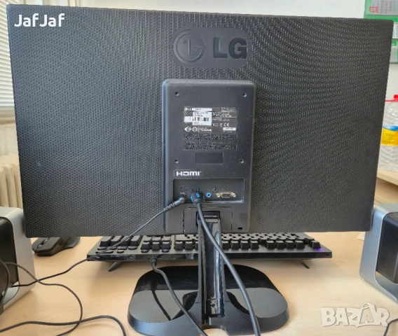Монитор 23.8" LG 24MP55HQ, снимка 3 - Монитори - 52079267