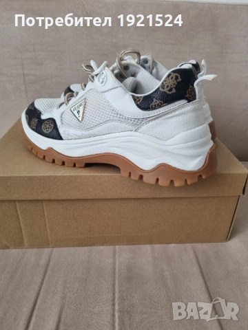 Guees Оригинални , снимка 2 - Кецове - 53483553