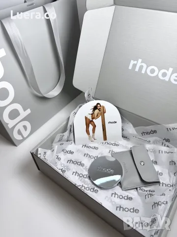 Rhode Mirror Оригинално метално
огледалце Rhode от Hailey Bieber, снимка 2 - Други - 56140093