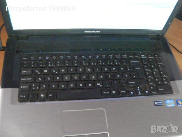 Работещ лаптоп за части MEDION Akoya e7220