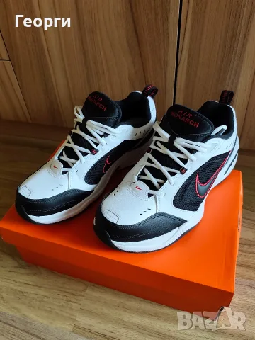 Nike Air Monarch IV
