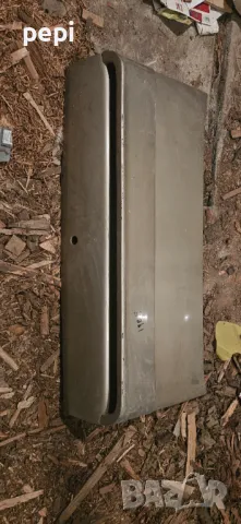 Заден капак за Mercedes 190 E, снимка 2 - Части - 47942237