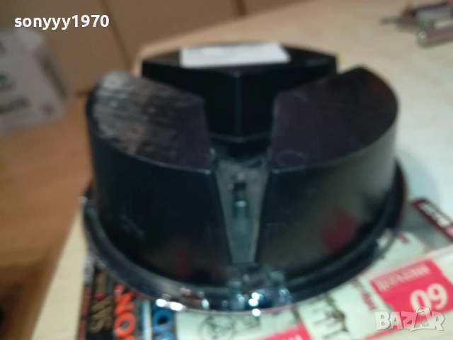 MERCEDES-18Х15Х6СМ ГОЛЯМА ЕМБЛЕМА 3011251643, снимка 10 - Аксесоари и консумативи - 52593767