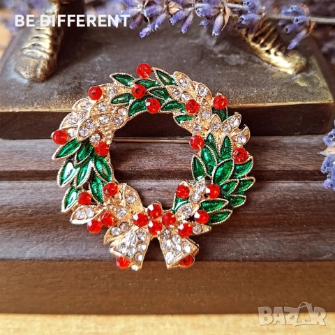 брошка коледен венец