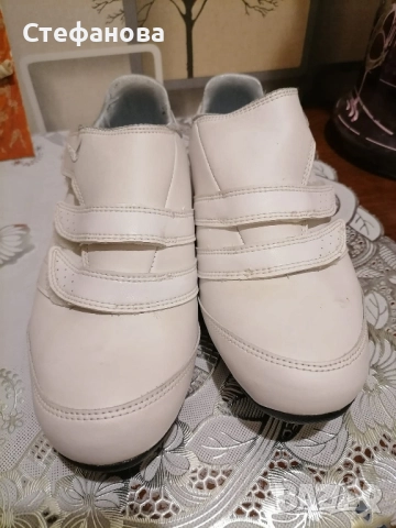 маратонки найк