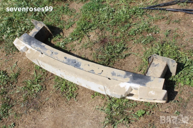 Основа задна броня трегер Мазда 3 2008 2.3i 158hp Mazda 3 седан