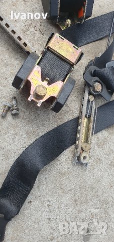 Предни колани за бмв е34, снимка 4 - Части - 42120261