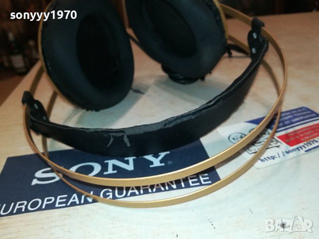 AKG AKG K-92 HIFI HEADPHONES MADE IN VIENNA AUSTRIA-ВНОС SWISS 2006231724, снимка 9 - Слушалки и портативни колонки - 41289353