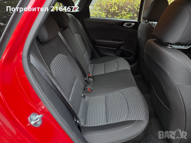 Продавам Киа Ceed 1.5 Benzin 3100 км, снимка 4 - Автомобили и джипове - 52683920