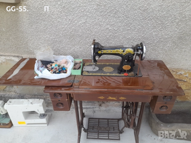 Шевна машина със станок