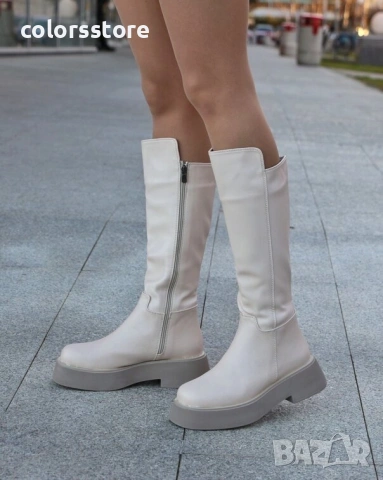 Равни ботуши - бежова кожа - DG90