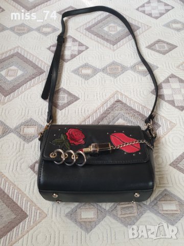 Хубава чанта за малка госпожица -25 лева