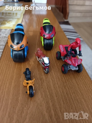 Лот мотори общо-10евро, снимка 3 - Коли, камиони, мотори, писти - 53761529