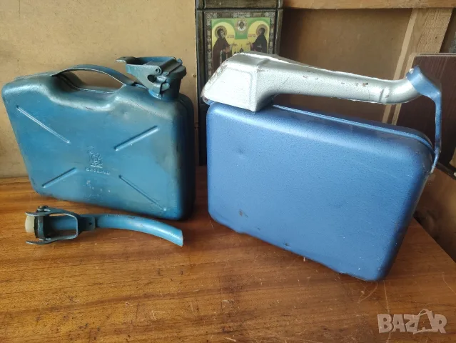 Ретро метални туби за гориво 5L Made in Germany Bellino и Allboy