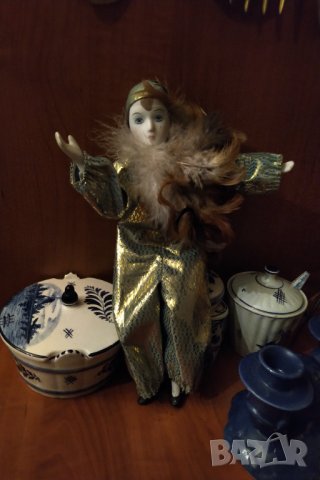 Порцеланова кукла ръчна изработка , снимка 2 - Колекции - 35664720