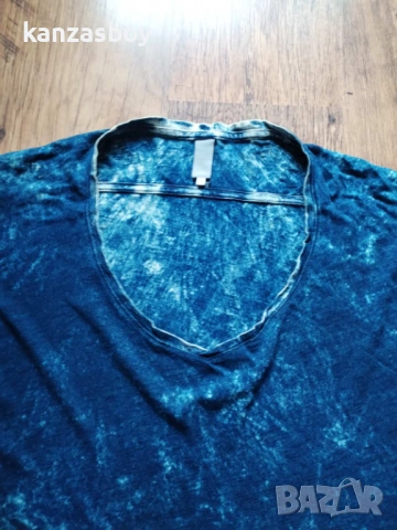 g-star dye - страхотна дамска тениска КАТО НОВА М, снимка 2 - Тениски - 53451959