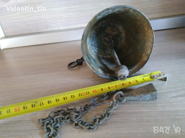 Стара масивна камбана от бронз ( месинг), снимка 5 - Антикварни и старинни предмети - 45286093