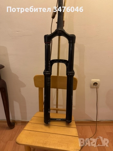 Въздушна вилка 29 цола Rock shox lyrik 29 160mm-170mm , снимка 3 - Части за велосипеди - 51491164