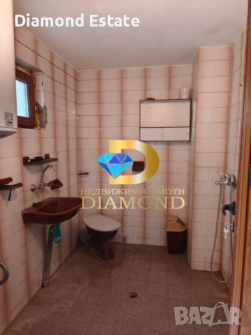 Триетажна къща в село Александрово, обл. Хасково, снимка 18 - Къщи - 51999773