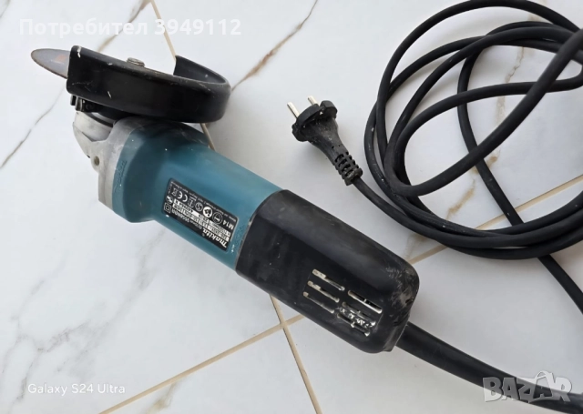 Ъглошлайф Makita 9558NBR, снимка 2 - Други инструменти - 51692219