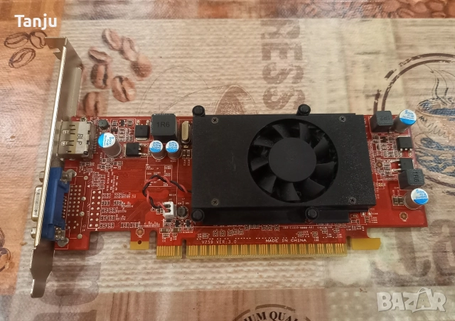Nvidia GT 620 1GB , снимка 2 - Видеокарти - 52654362