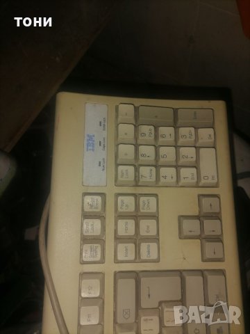 Клавиатура IBM, снимка 1 - Антикварни и старинни предмети - 41857950