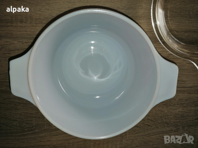 Продавам руска порцеланова купа с капак, 17/9см, снимка 2 - Съдове за готвене - 53484771