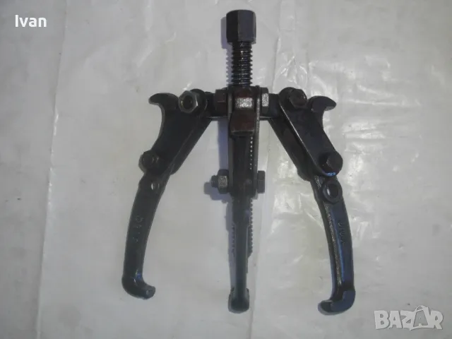Немска Голяма СТАРО КАЧЕСТВО РЪЧНА СКОБА ТРИРАМЕННА ЗА ВАДЕНЕ НА ЛАГЕРИ 6 инча-15,24см, снимка 3 - Други инструменти - 47506972