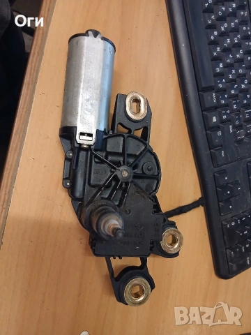 Моторче задна чистачка за Сеат Ибиза 02-06г. 6L6 955 711