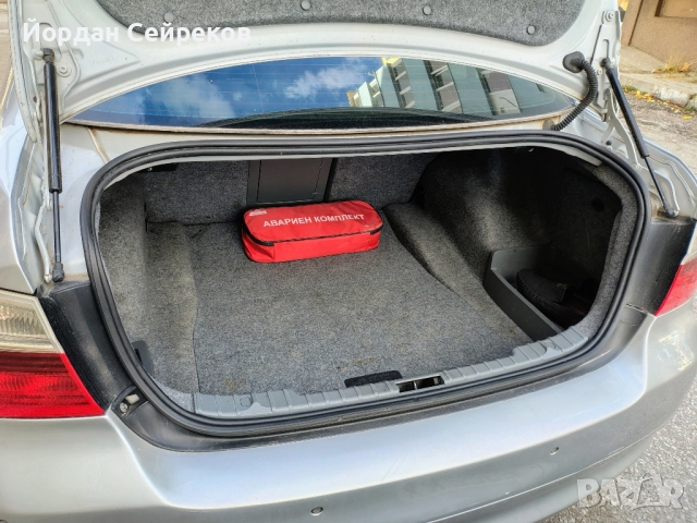 БМВ 320 Д, снимка 9 - Автомобили и джипове - 52171433