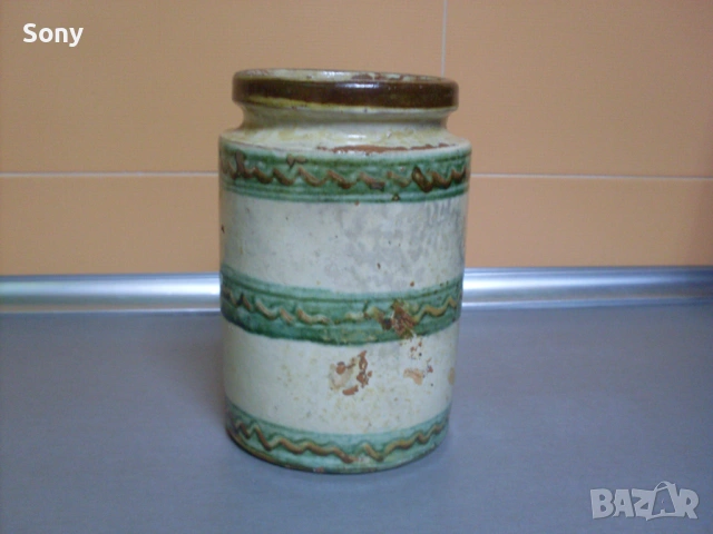 Стар български керамичен съд с маркировка., снимка 2 - Антикварни и старинни предмети - 53663335