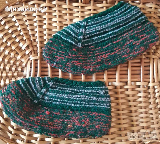 Ръчно плетени терлици, снимка 2 - Други - 49683510
