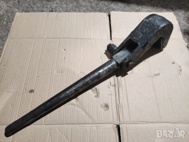 Масивен самозатягащ се тръбен ключ – 57 см ​, снимка 5 - Ключове - 53035004