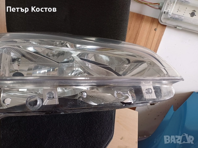 Pejo 208 2015г Десен Фар, снимка 7 - Части - 53580596