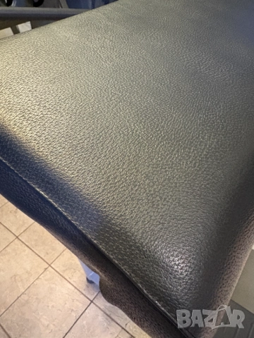 Technogym Glute Machine / Глутеус, снимка 3 - Фитнес уреди - 52112116