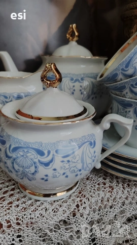Сервиз Изида , снимка 2 - Антикварни и старинни предмети - 53200449