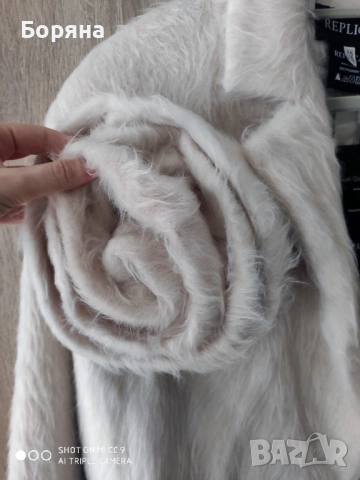 Replica Moda ново с етикет палто Magda Fur с роза, снимка 6 - Палта, манта - 52169760