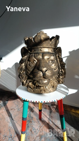 „Лъв с корона“, впечатляваща скулптура, символ на сила, увереност и успех. , снимка 4 - Статуетки - 53683257