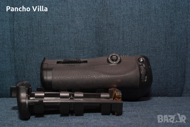 Nikon D300s и грип Nikon MB-D10, снимка 6 - Фотоапарати - 53841138