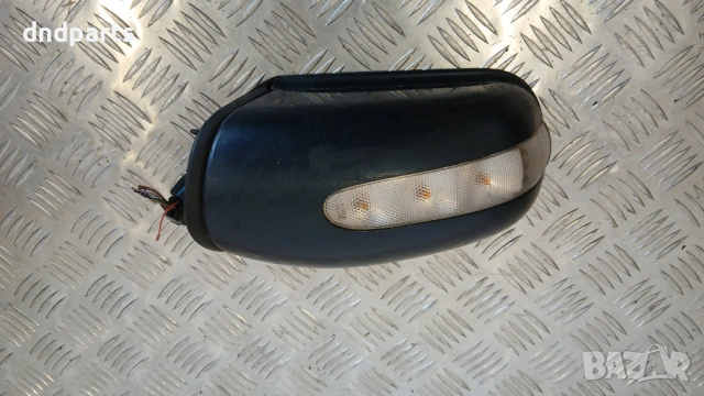 Дясно огледало Mercedes C W203 2001г.