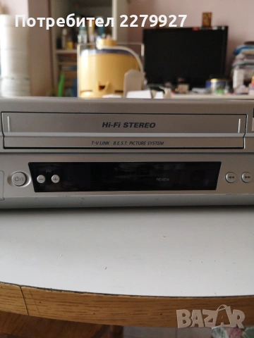 JVC HR-V510E Hi-Fi Stereo Video Recorder , снимка 3 - Плейъри, домашно кино, прожектори - 53616024