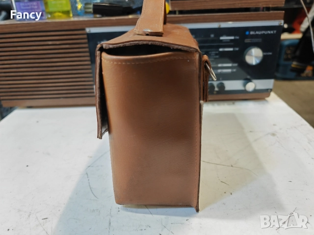 Стара авто-аптечка, снимка 4 - Антикварни и старинни предмети - 51826490