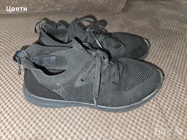 Лот 36 номер , тричифта маратонки, сандали и чехли, снимка 5 - Детски сандали и чехли - 52930164