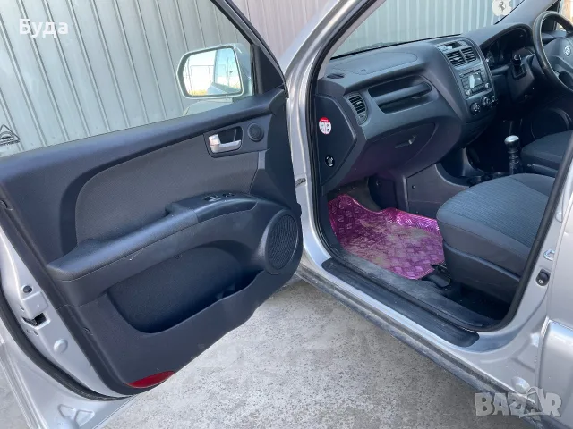 Kia Киа 2.2 с дясен волан, снимка 7 - Автомобили и джипове - 56041790
