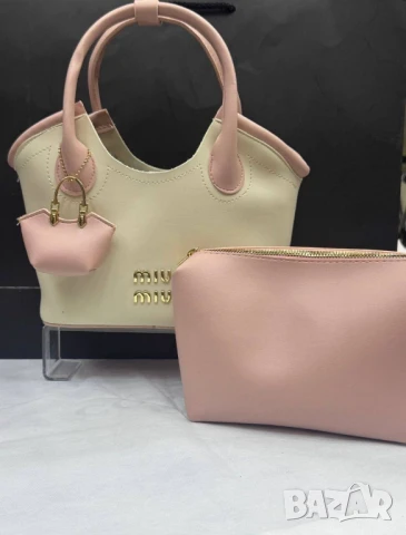 чанти Miu Miu , снимка 10 - Чанти - 51097607