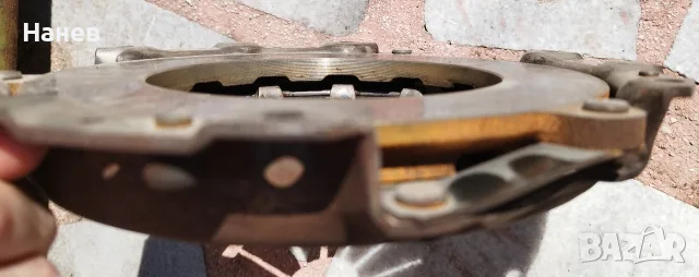Притискател и феродов диск за Toyota Corolla 1.6l, 3zz-fe 2003, снимка 4 - Автомобили и джипове - 56152162