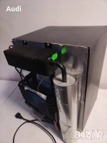 Амонячен хладилник тип мини бар. DOMETIC RH438D  с обем 30 литра. Ниска консумация на ток 65W Подход, снимка 11 - Хладилници - 48561834