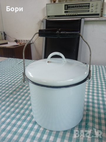 Стара емайлирана съдинка/котелка/съд