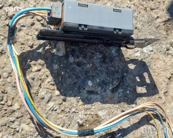 Модул Ел.Стъкла и Централно Заключване Пежо Партнер - Ситроен Берлинго - Bitron 9627031180, снимка 4 - Части - 52544286